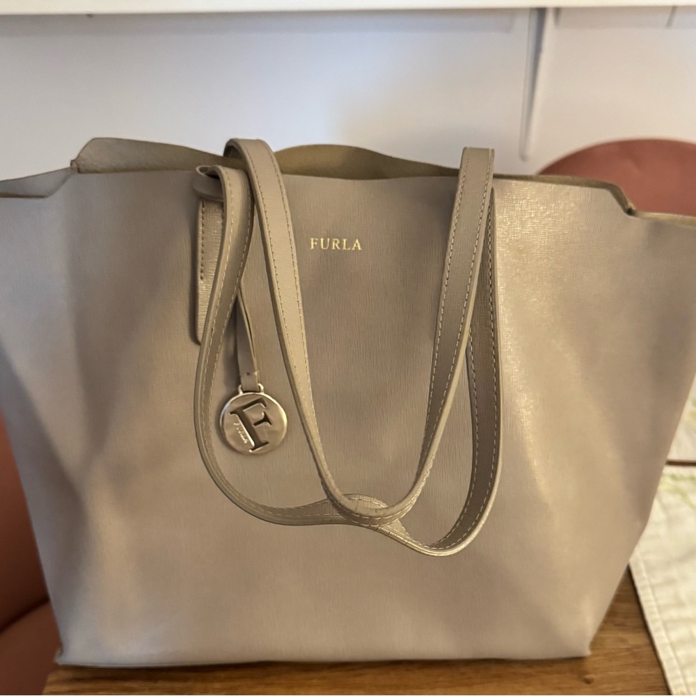 Furla Tan Leather Tote Bag Elegant and Spacious